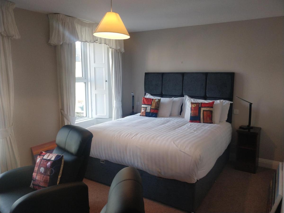 Avonmore House Guest Accommodation Youghal Exterior photo