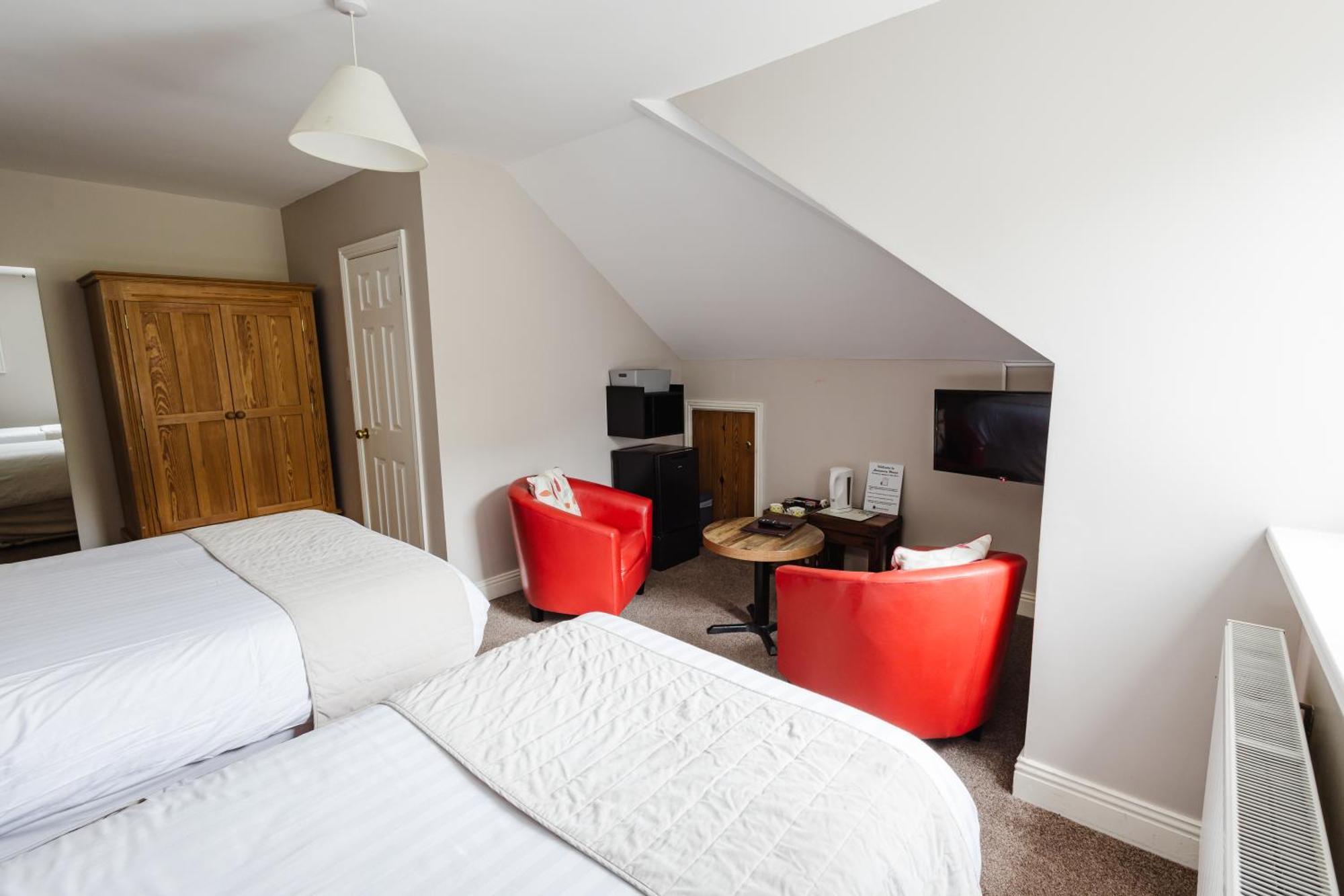 Avonmore House Guest Accommodation Youghal Exterior photo