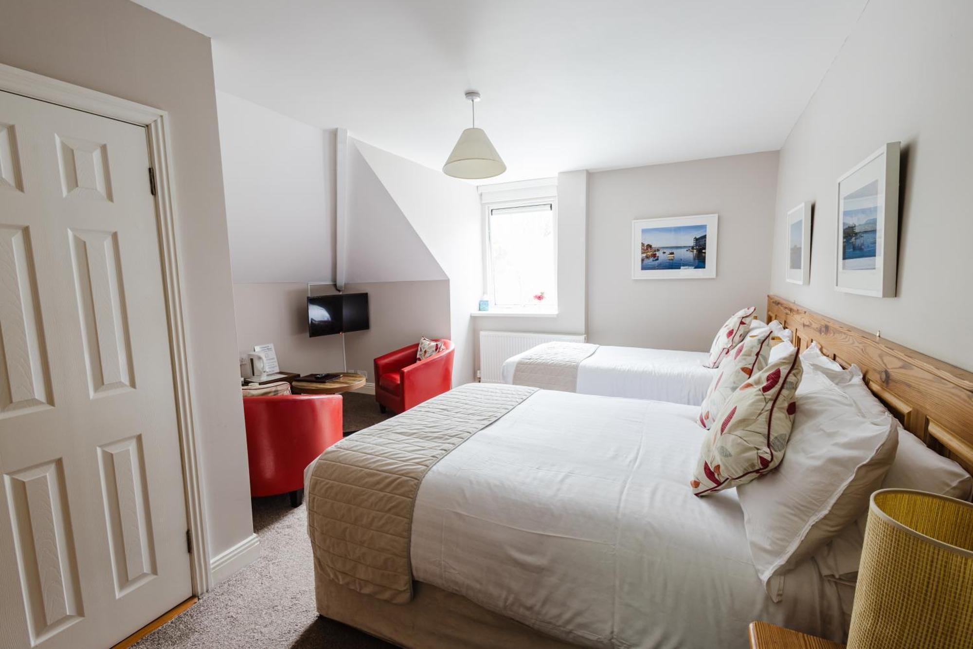 Avonmore House Guest Accommodation Youghal Exterior photo